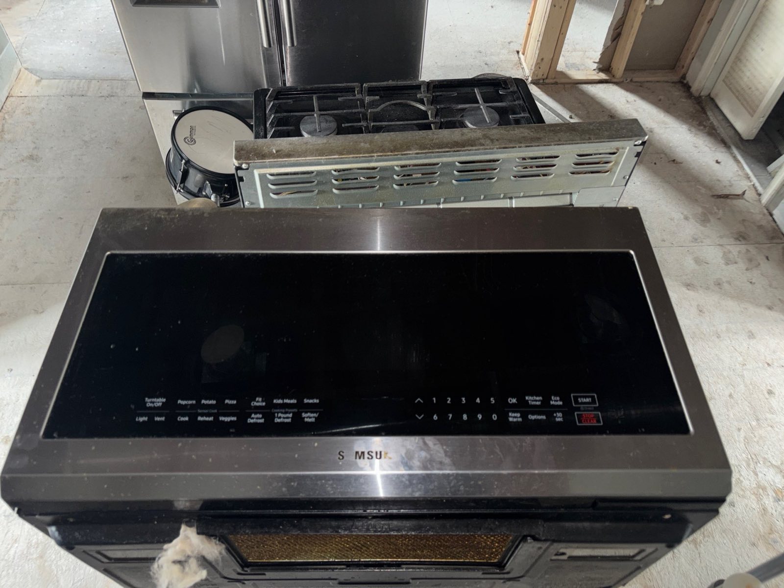 Water extraction and contents protection on a documented Washington, DC project before drying